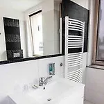 Ξενοδοχείο με διαμερίσματα Lux Krasków