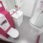 Ξενοδοχείο με διαμερίσματα Lux Krasków