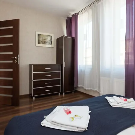 Lux Aparthotel 3*